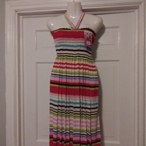 Clothes - Picture 5 of 8